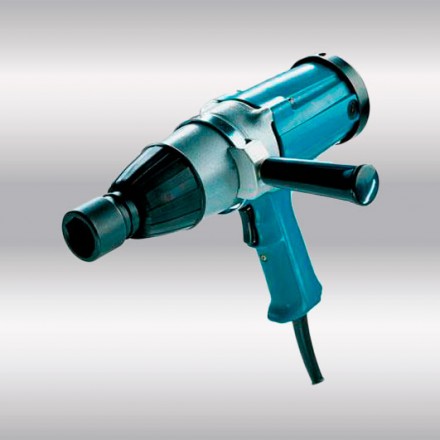 LLAVE DE IMPACTO 6906 MAKITA